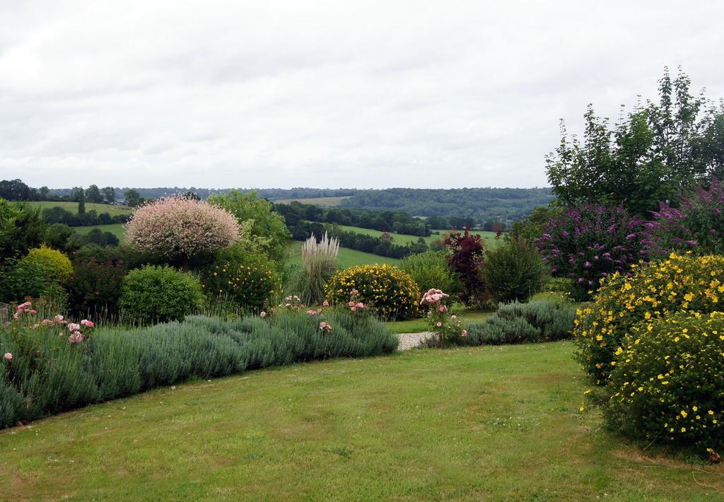 Le Clos Lauradiere Cormeilles  المظهر الخارجي الصورة